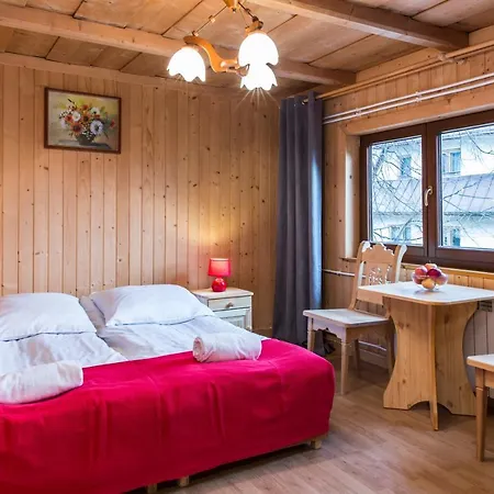 Udanypobyt Przy Lesie 2 Lägenhet