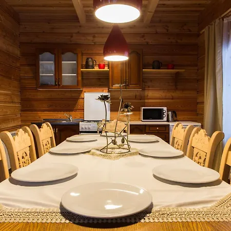 Lägenhet Udanypobyt Przy Lesie 2